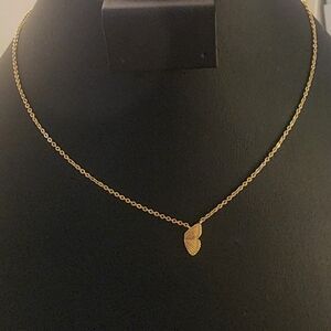 Elegant Gold Tone Pendant Necklace